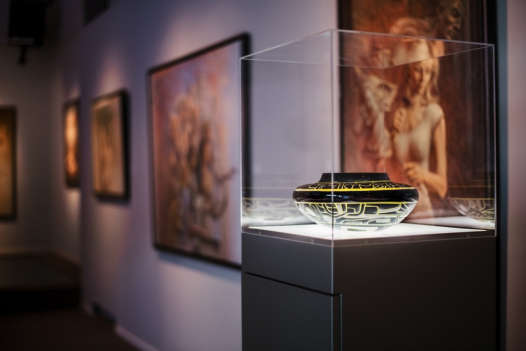 Vitrine Sokkel | Incl. Kap en Opbergruimte (zonder licht)